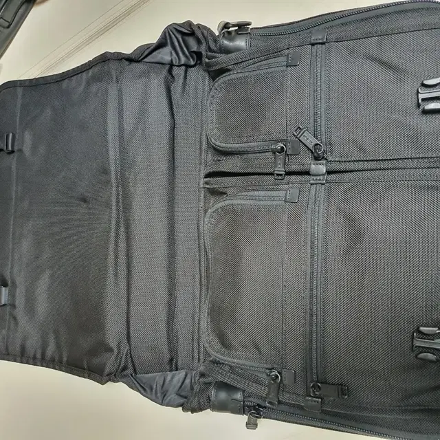 Tumi Medium Expandable Laptop Brief 