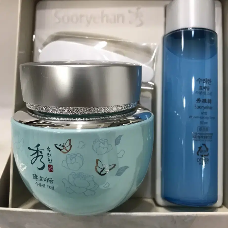 수려한 효비담 수분샘 크림 기획 150ml