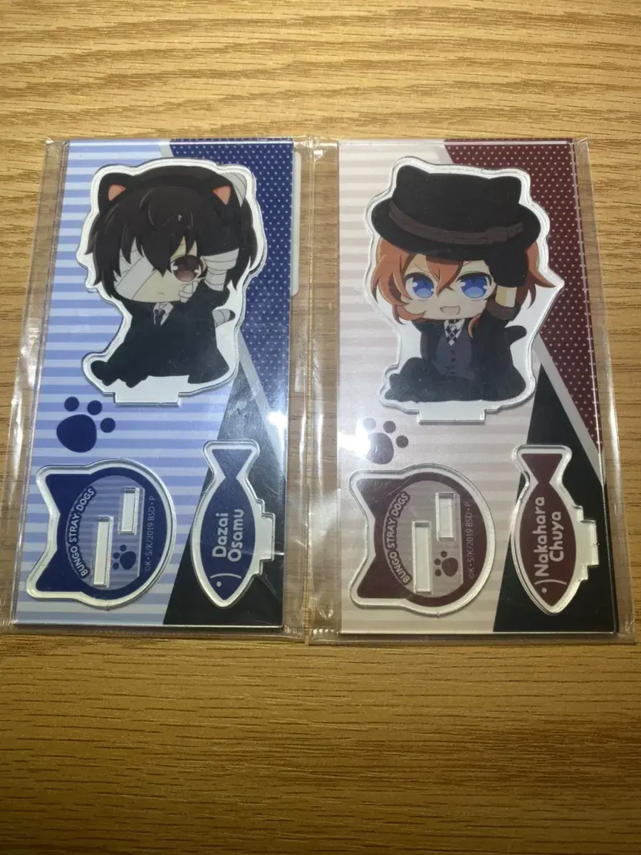 Moons Dog Dazai Chuuya Cat acrylic wts