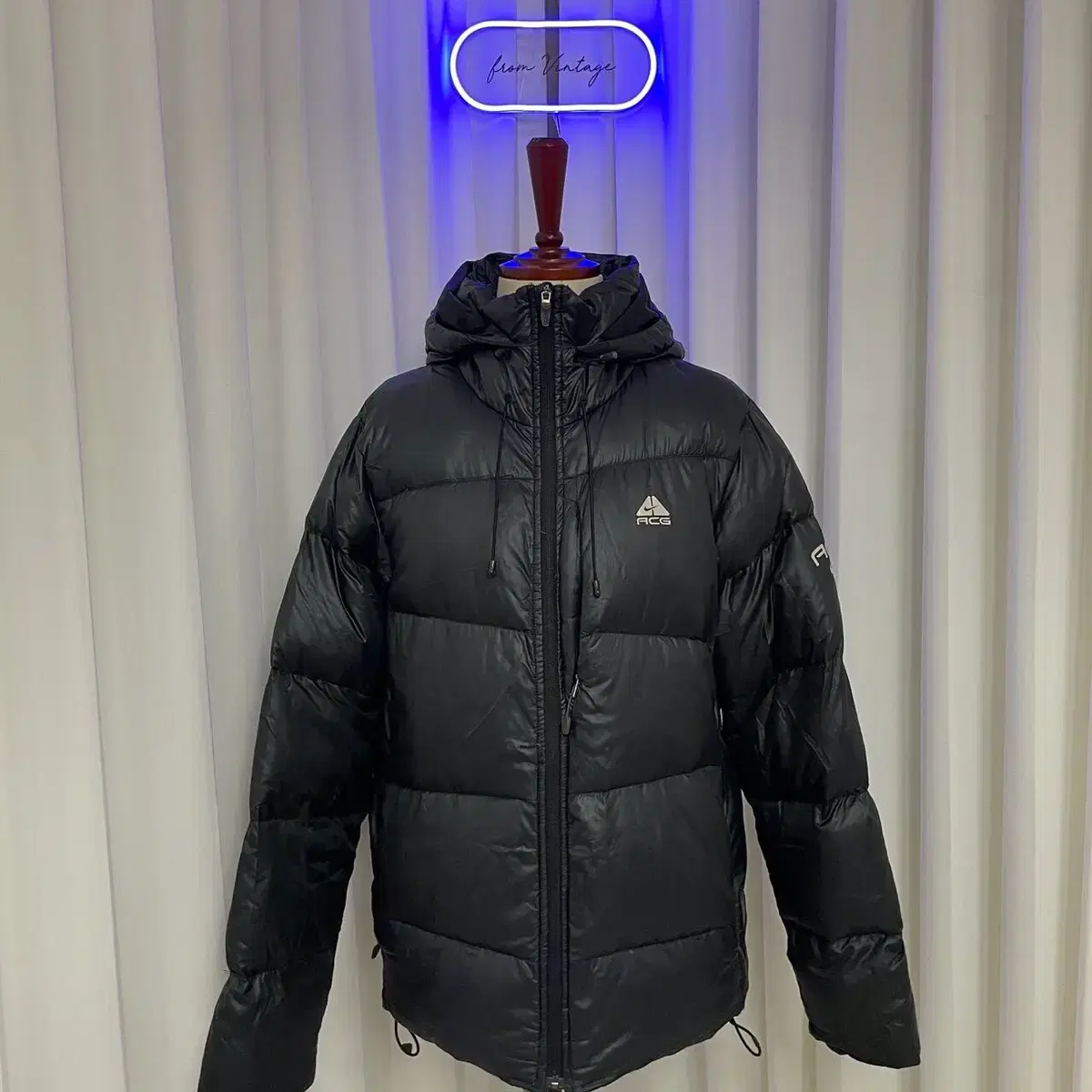 프롬브이 NIKE 나이키 ACG 구스다운 (L)