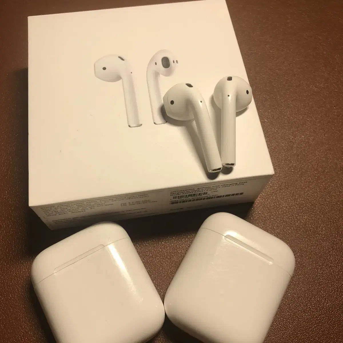 AirPods 2 Wired + AirPods 2 Wired Body