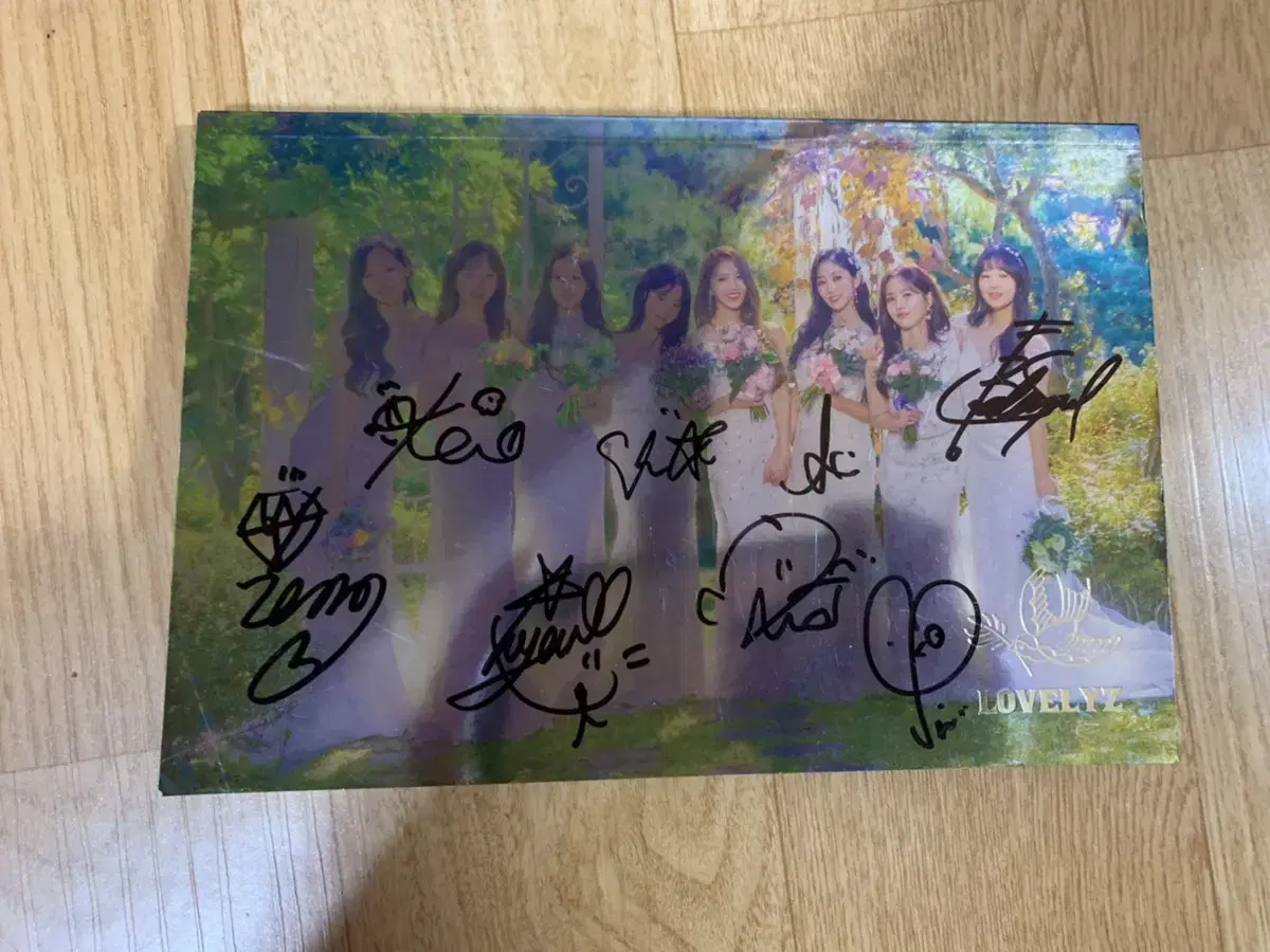 Lovelyz Lovelyz handwritten sign album