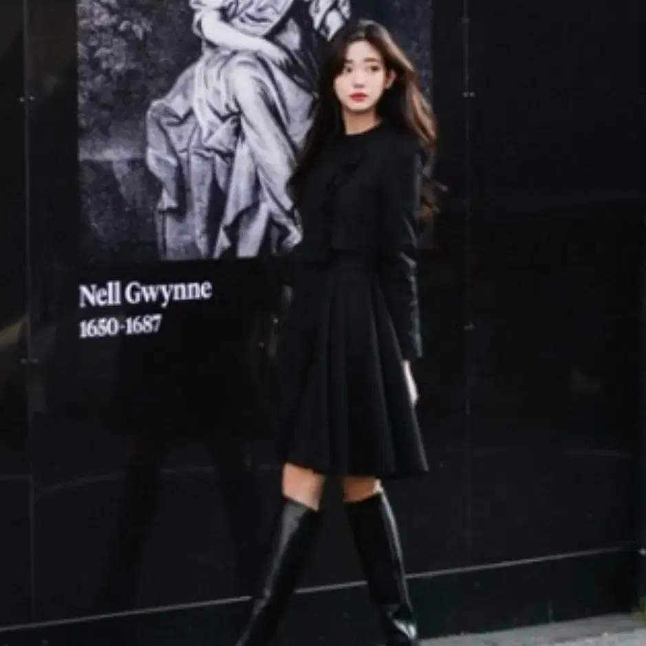 밀크코코아 1435 블랙 프릴 트렌치 black frill trench