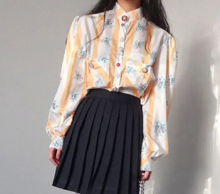 Bibi's Retro Jewel Button Blouse