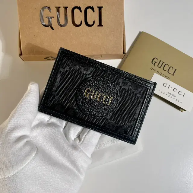 (새상품) GUCCI 오프 더 그리드 카드 케이스 625578