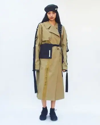 Hyein Seo 혜인서 / Trench Coat / 1