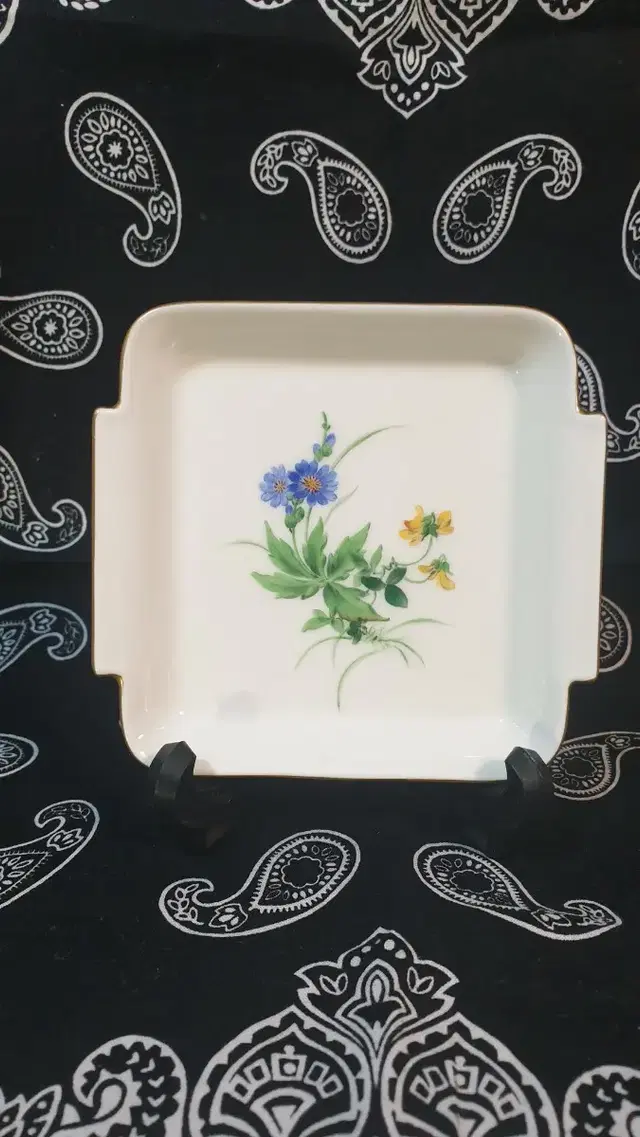 Meissen Wild Flower Trinket 마이센 들꽃접시