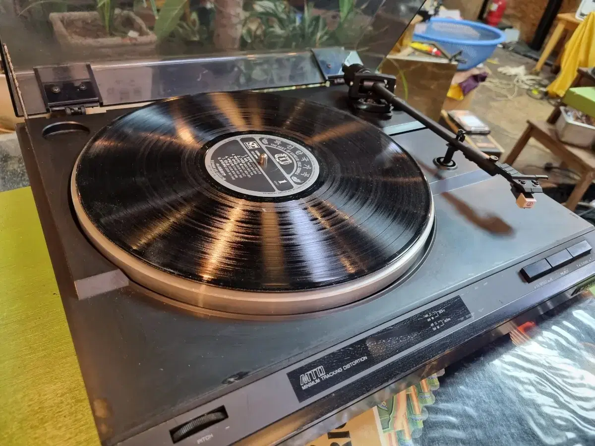 turntable