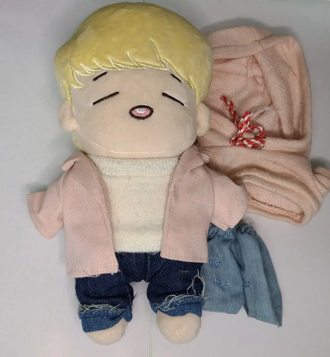 Infinite Woohyun Doll Kung-Hun WTS