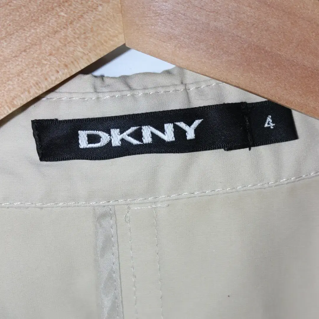 DKNY 트렌치코트 [22030108]