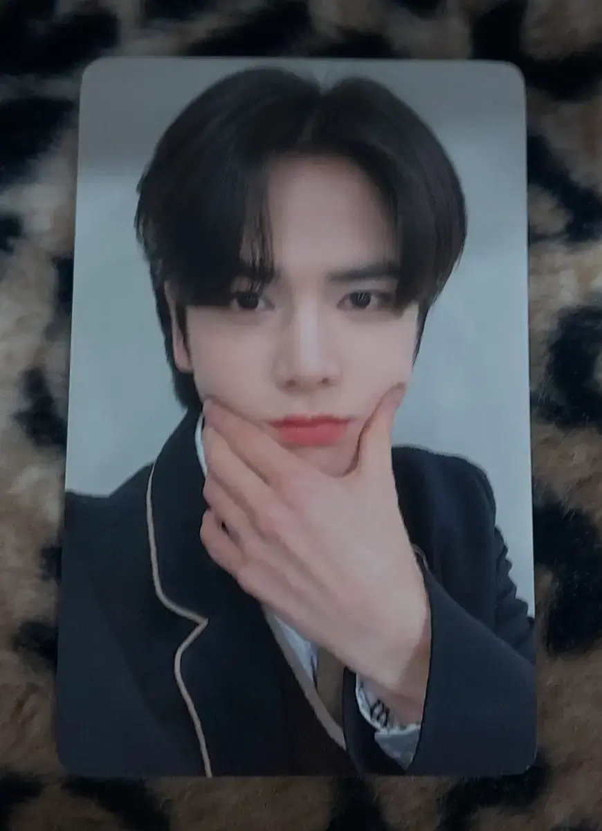 The Boyz younghoon School Uniform Photocards