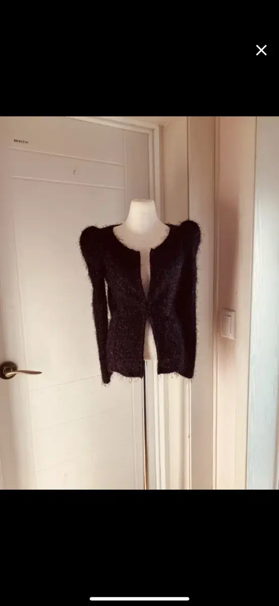 Unworn Bora Pearl Cardigan  