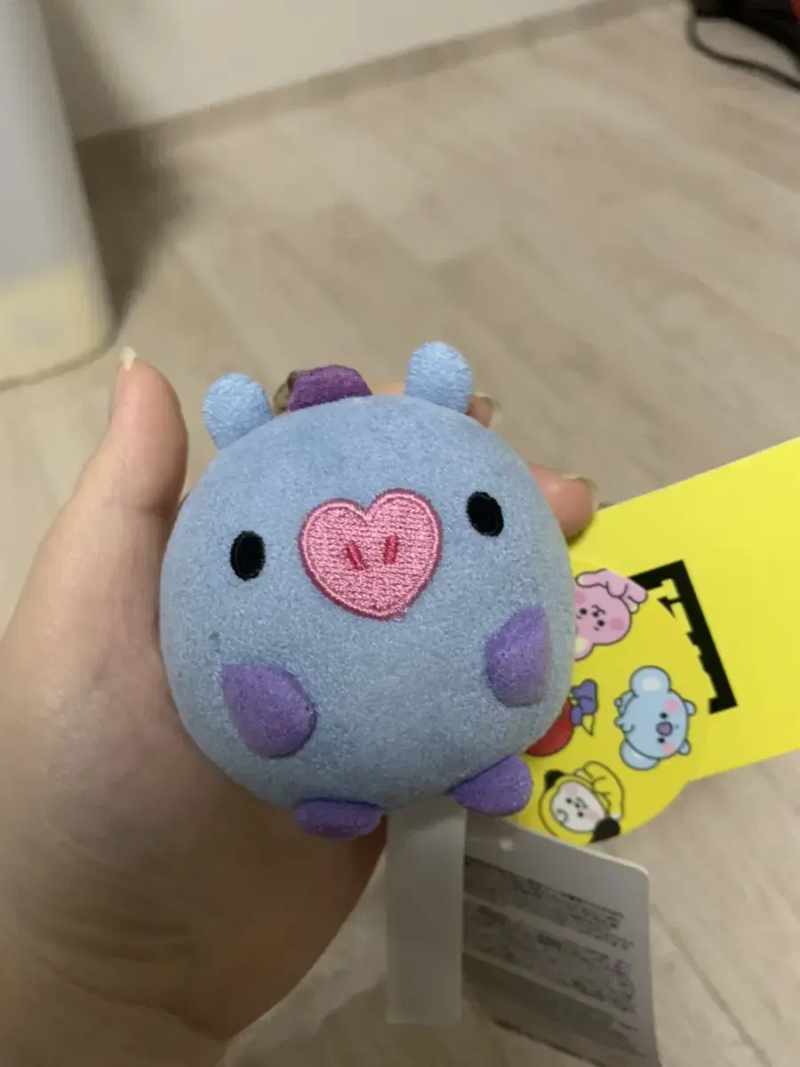 BT21 인형 , 시계 , 마우스패드