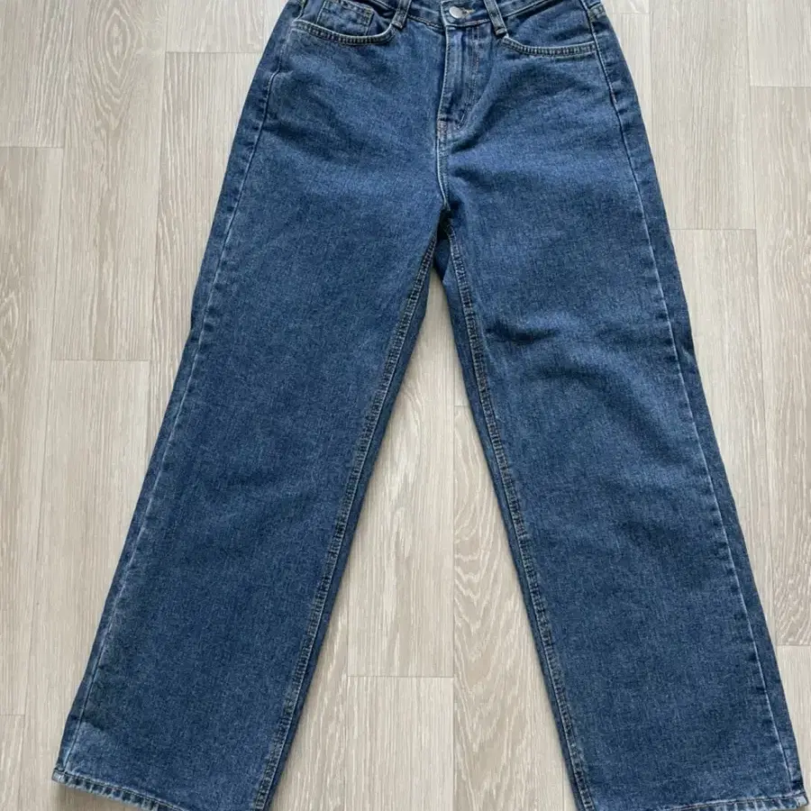 커먼유니크 canmore wide denim pants