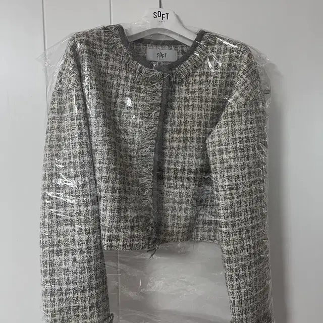 소프트서울 2022 ss fringe crop tweed jacket