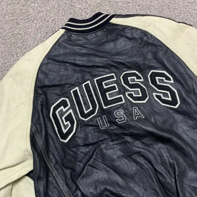 게스 USA GUESS 90s 천연 가죽 스타디움 바시티