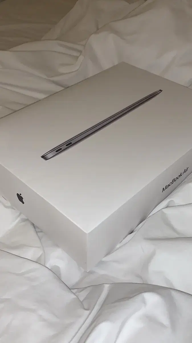 MacBook Air M1 (Like New) Sig 256