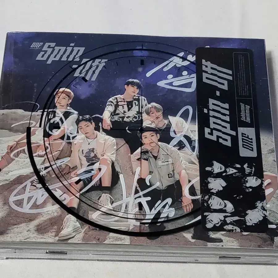 ONF  「dive into ONF」  DVD Amazon.com: WM Entertainment ONF - ONF THE 1ST REALITY [Dive