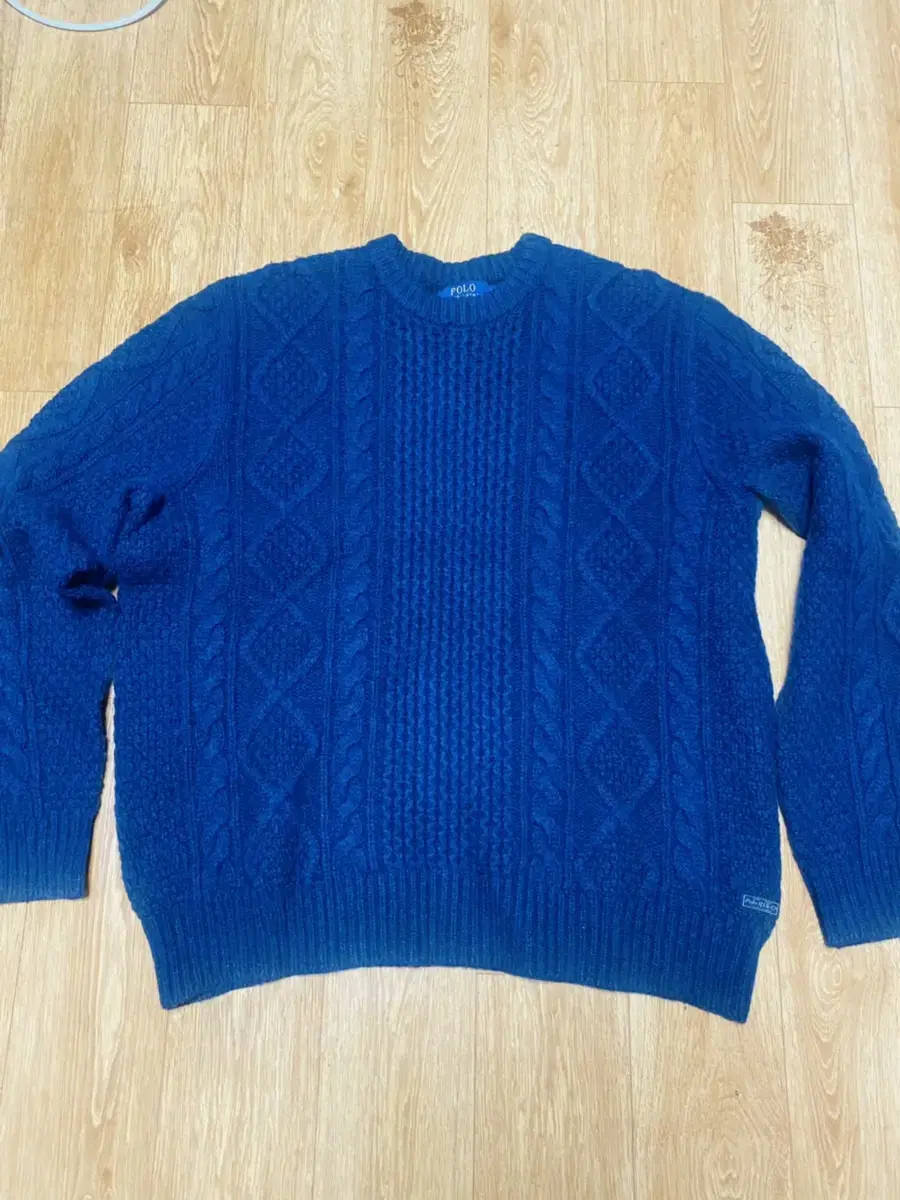 Polo Aran Wool Knit sells