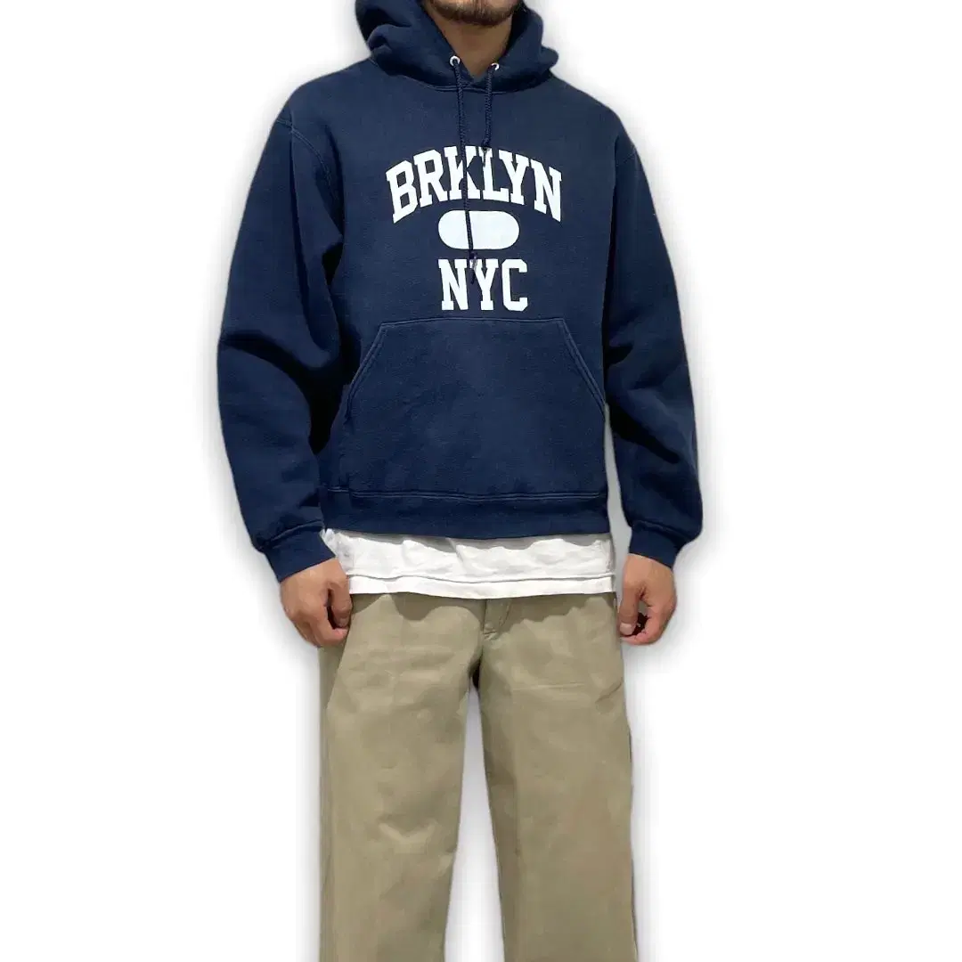 00s Fruit Of the Loom BRKLYN Hoodie