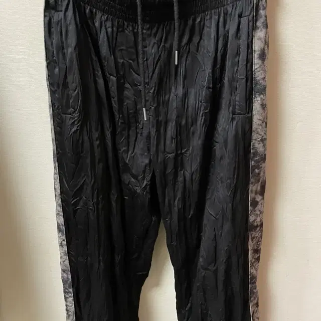 미스터차일드 WRINKLE TRACK PANTS