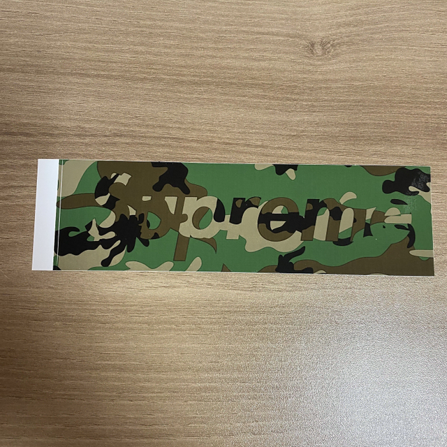 슈프림 Green Camo Box Logo 스티커