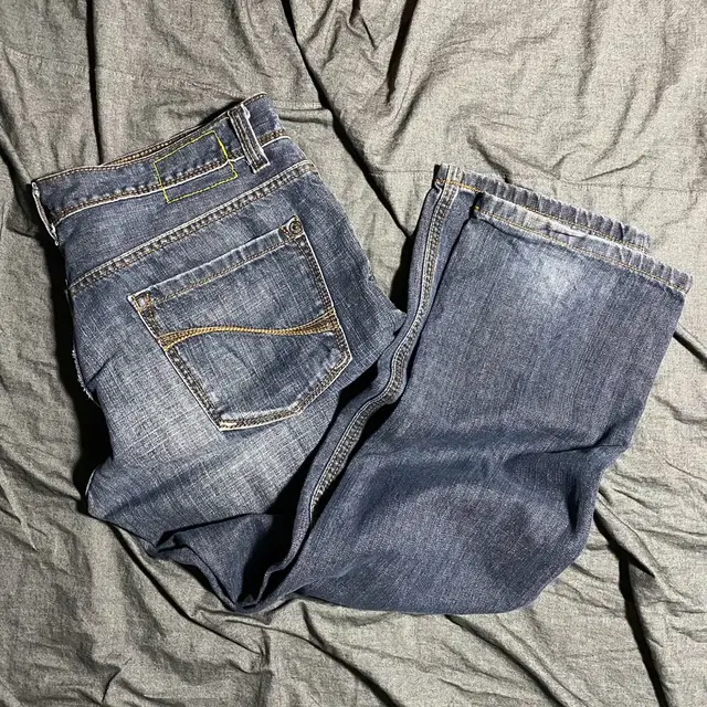 DKNY Bleecker Jeans Sz 34X30