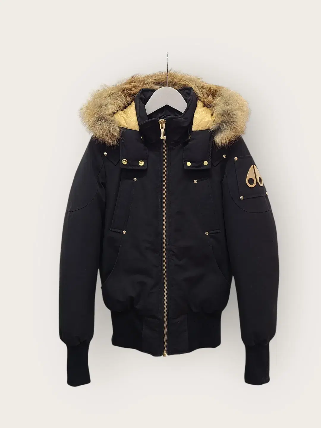 [S] Moose Knuckles Black Gold Fox Fur Ballistic Bomber Padded Jumper