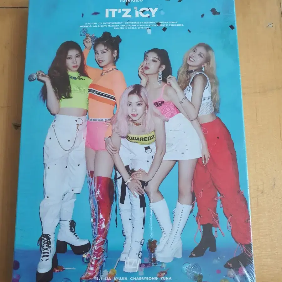 Itzy ICY Sealed album 있지 미개봉 앨범