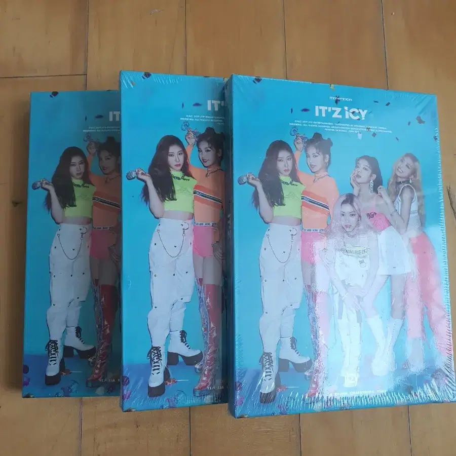 Itzy ICY Sealed album 있지 미개봉 앨범