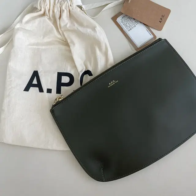 아페쎄 클러치 apc