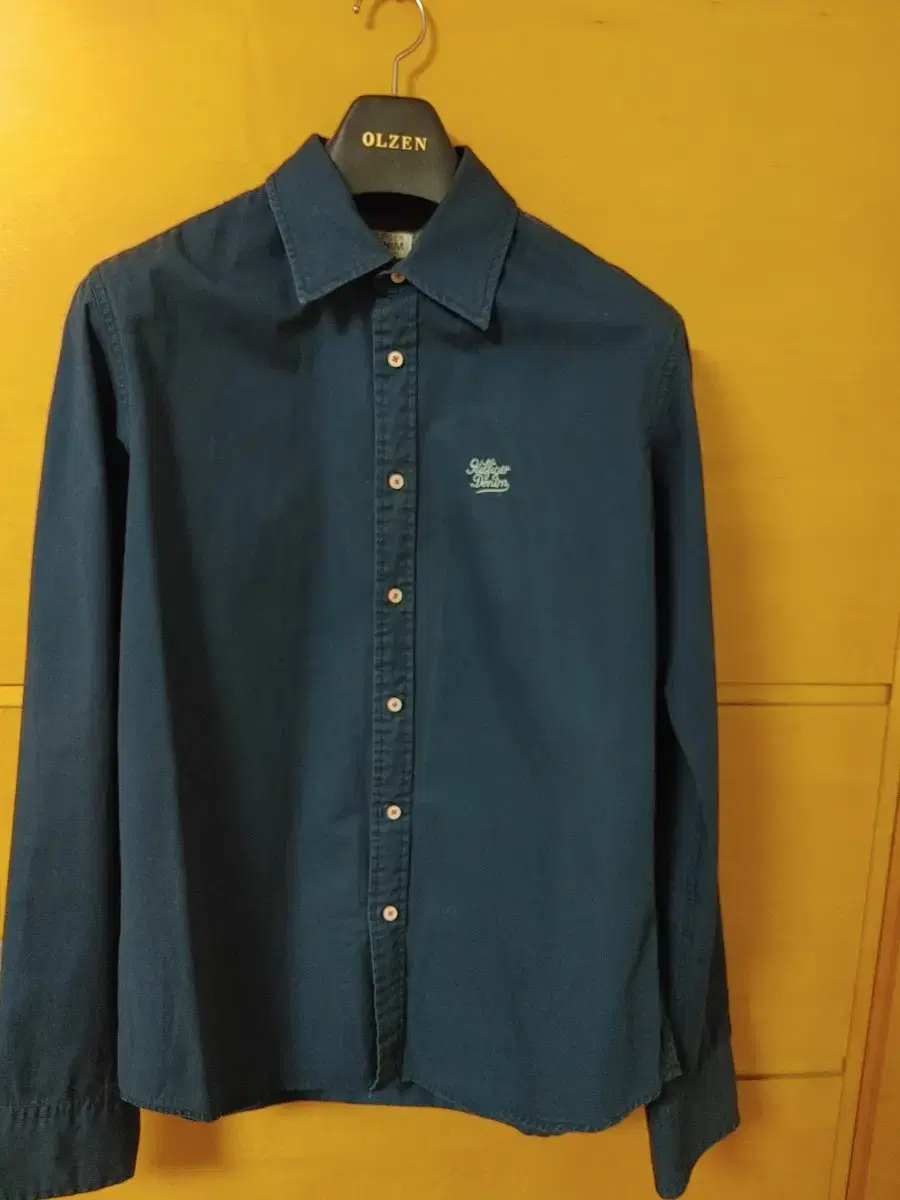 Men's cotton shirt