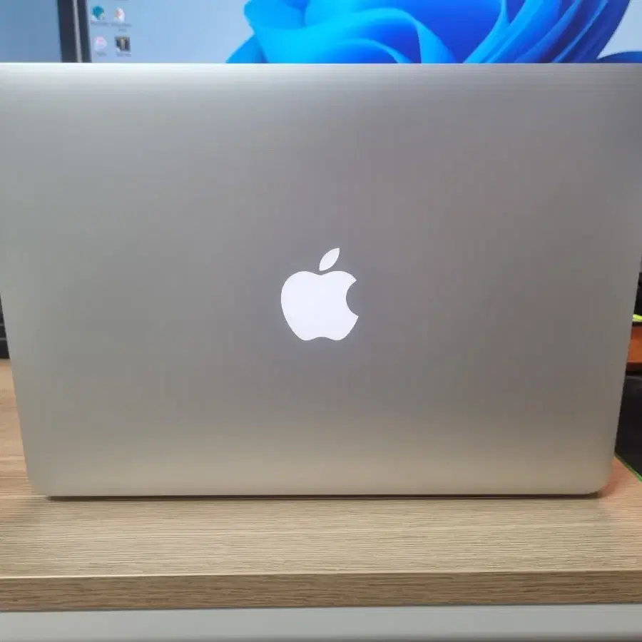 맥북 프로 macbook pro (retina, 13-inch, mid