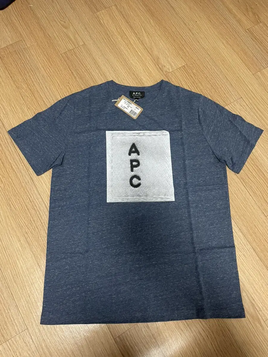 APC Apache Men's Short Sleeve L New