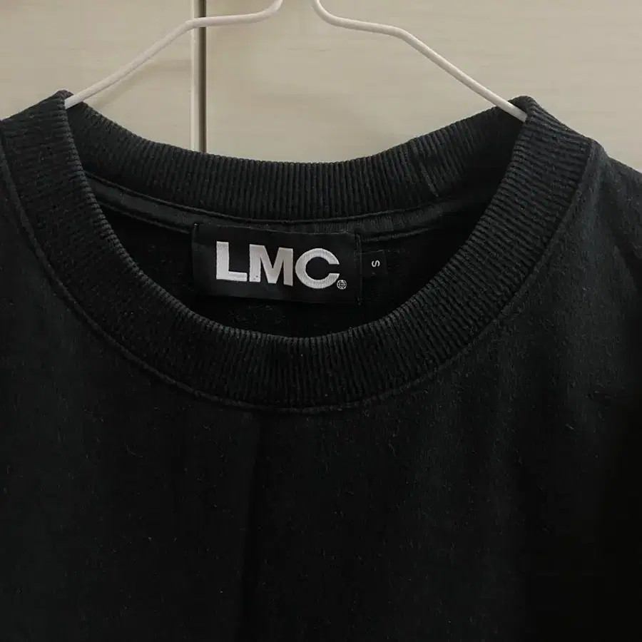 Lmc 맨투맨/무배