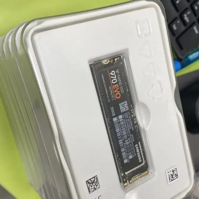 삼성 SSD 960 EVO M.2 250GB 1개 - 중고