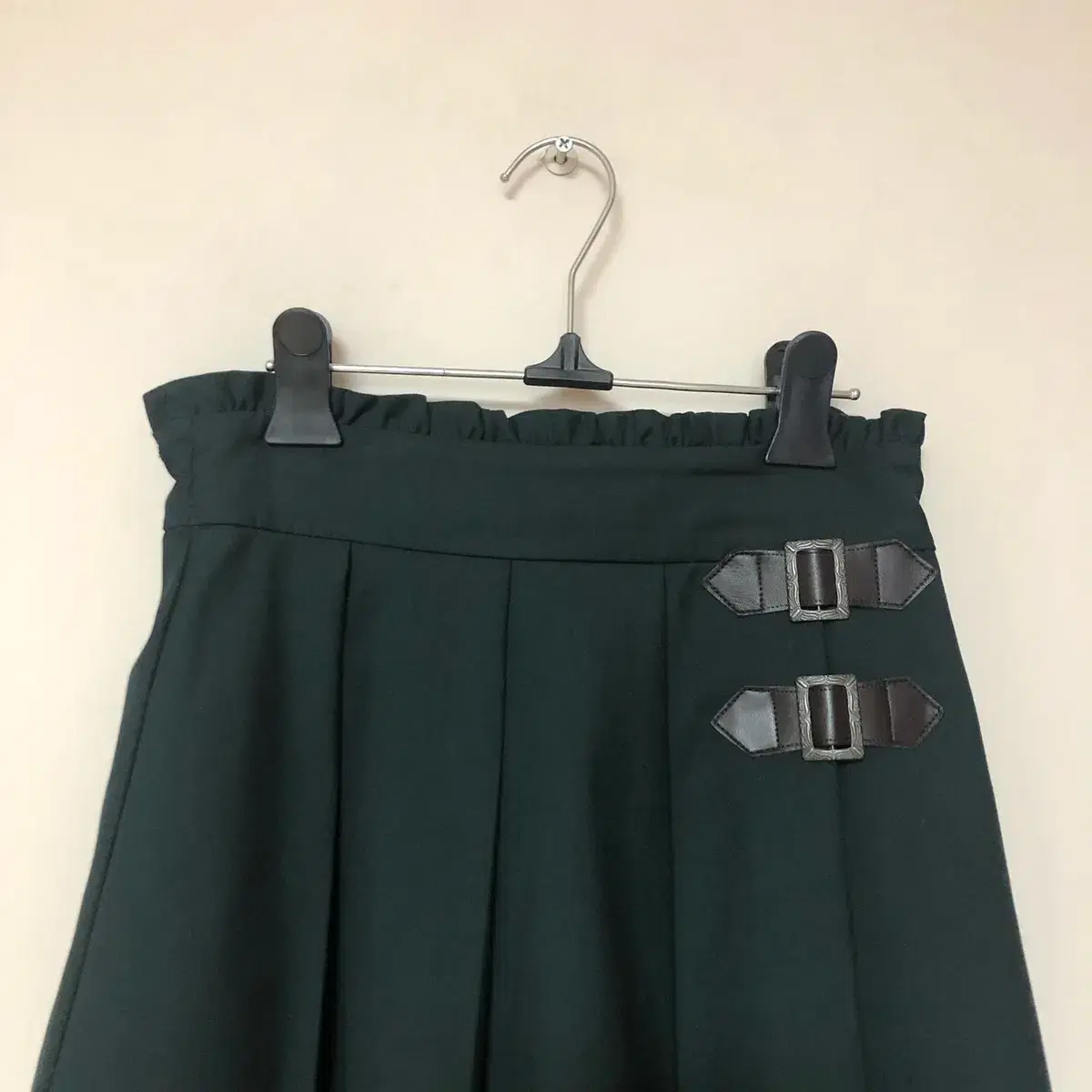 Vintage Axes Femme  green buckle skirt