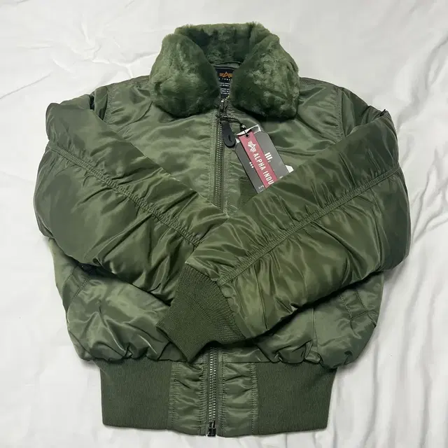 알파인더스트리 MA-1  (B-15 Sage Green) XS