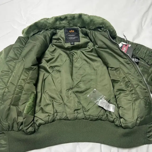 알파인더스트리 MA-1  (B-15 Sage Green) XS