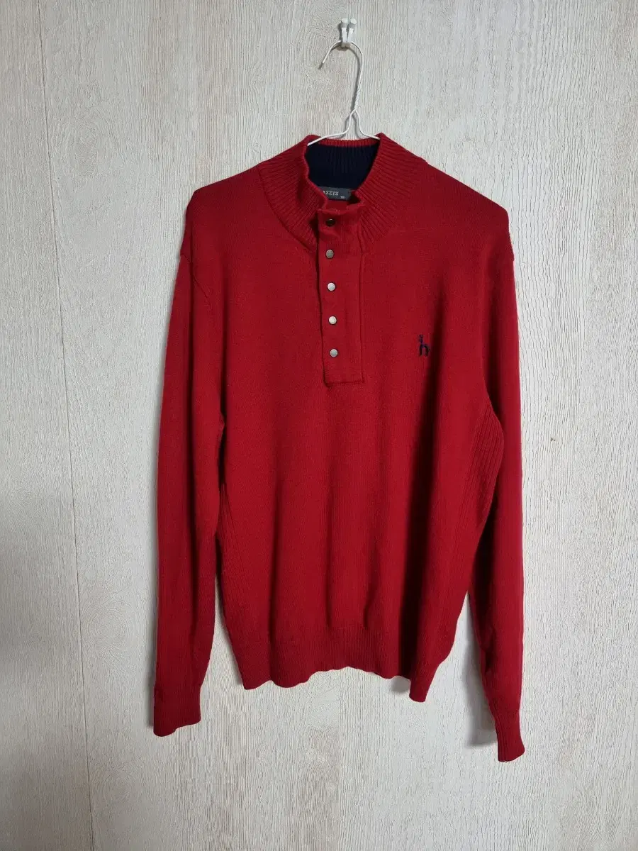 Hedges Knit Wool Half-button Red 100