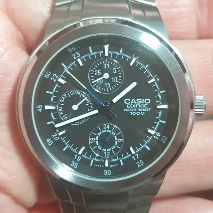 카시오 에디피스 (Casio Edificea) EF-305D-1A 시계