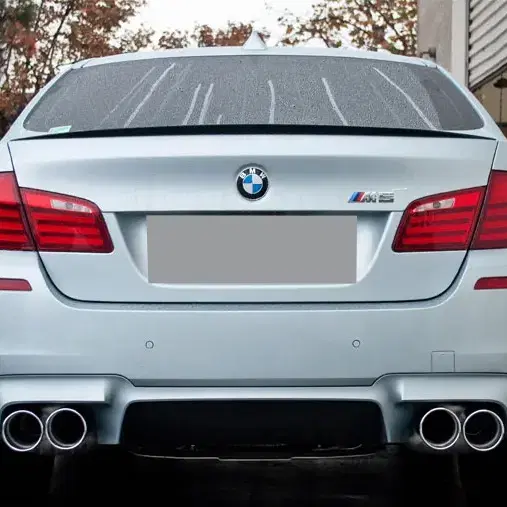 BMW 5시리즈 F10 스포일러 / 카본패턴, 블랙유광 / 순정형 M5