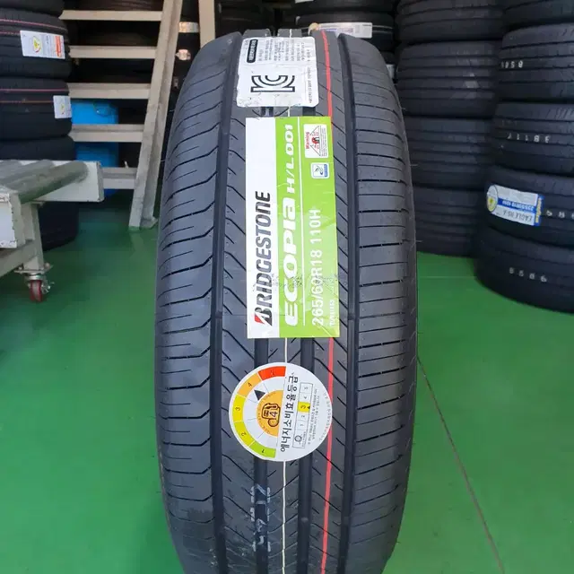 235/55R19 브리지스톤타이어 HL001 새것 105,000 원 