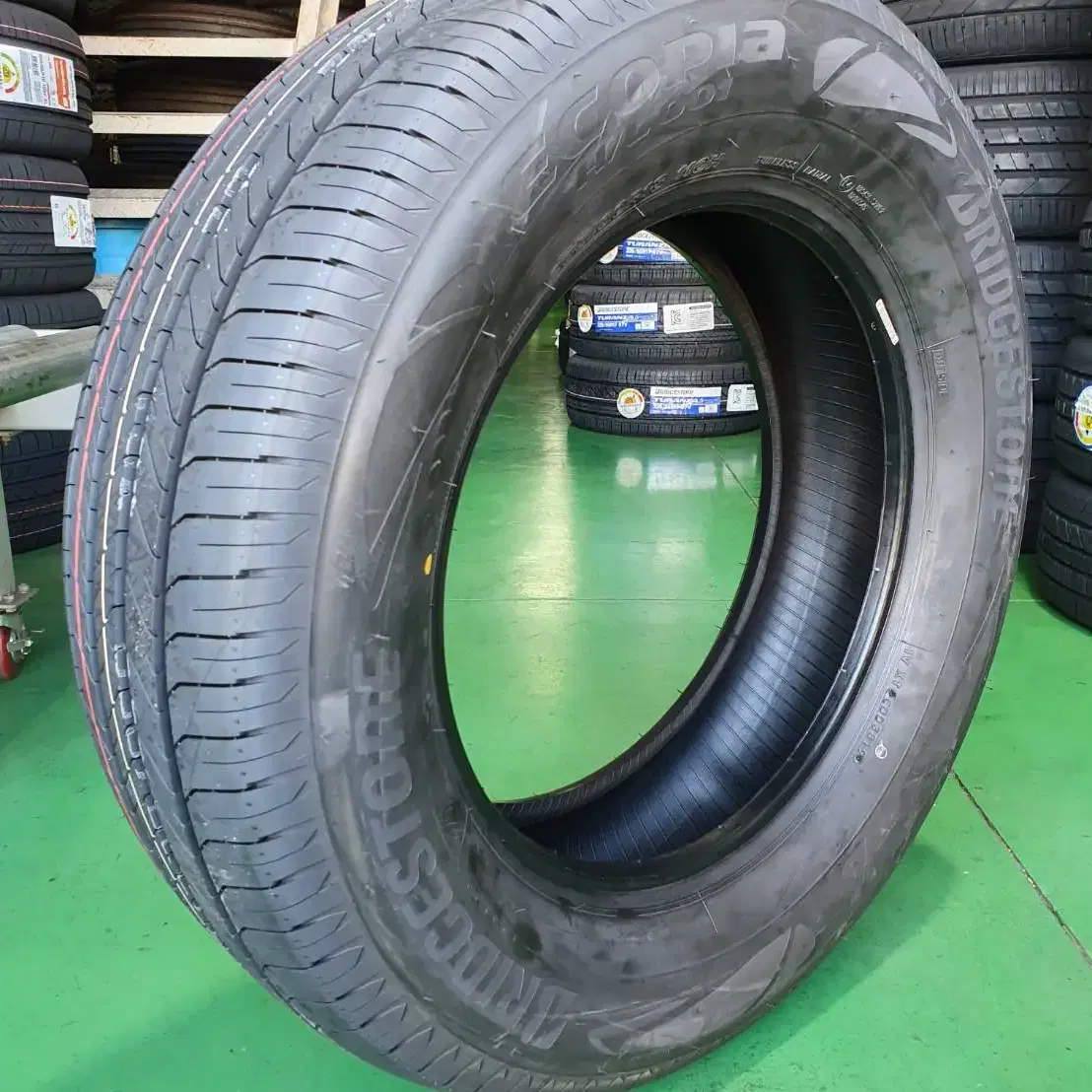 235/55R19 브리지스톤타이어 HL001 새것 105,000 원 