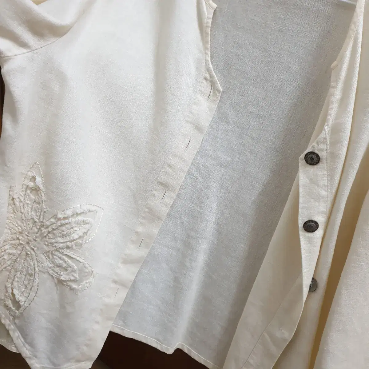 High-end linen shirt