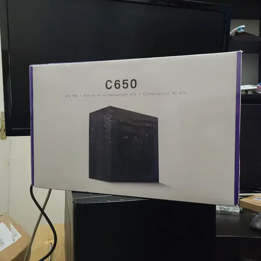 NZXT C650 650W 80PLUS GOLD 모듈러 파워