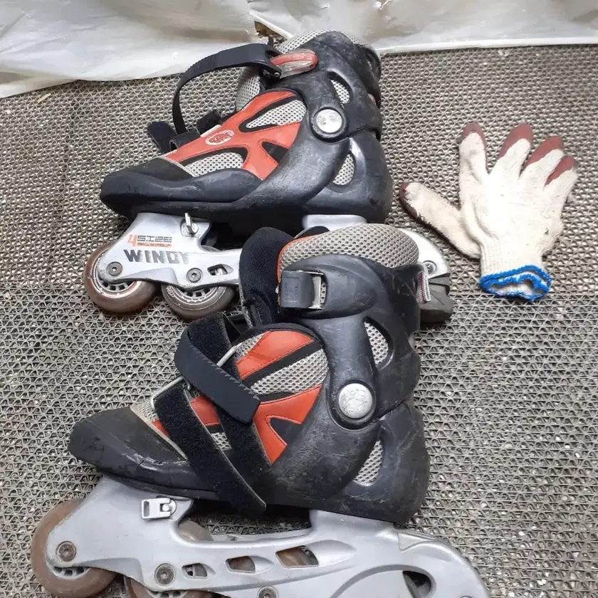 Inline/Skateboard 인라인 on Bunjang with safe global shipping.