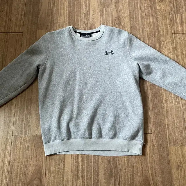 언더아머 맨투맨 gray (xl size)