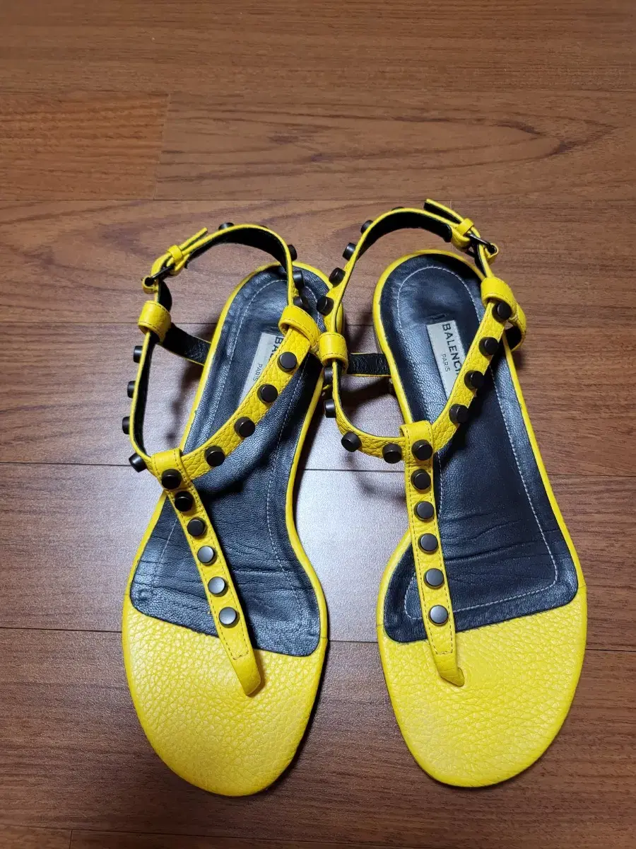 Balenciaga Strap Sandals (Genuine)