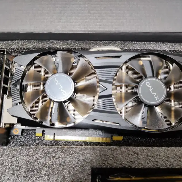 갤럭시 지천명 GTX1060 6기가 그래픽 카드 컴터 거의 안씀